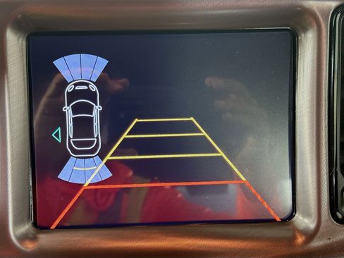 Used 2022 Dodge Challenger R/T w/ Blacktop Package image 19