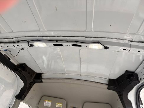 Used 2023 Ford Transit 250 Medium Roof AWD image 21