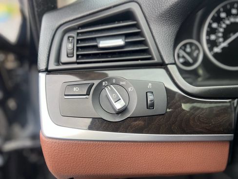 Used 2015 BMW 528i xDrive Sedan image 9
