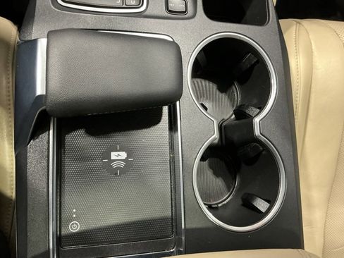 Used 2022 Acura MDX SH-AWD w/ Technology Package image 47