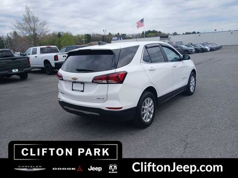 Used 2022 Chevrolet Equinox LT AWD/4WD image 4