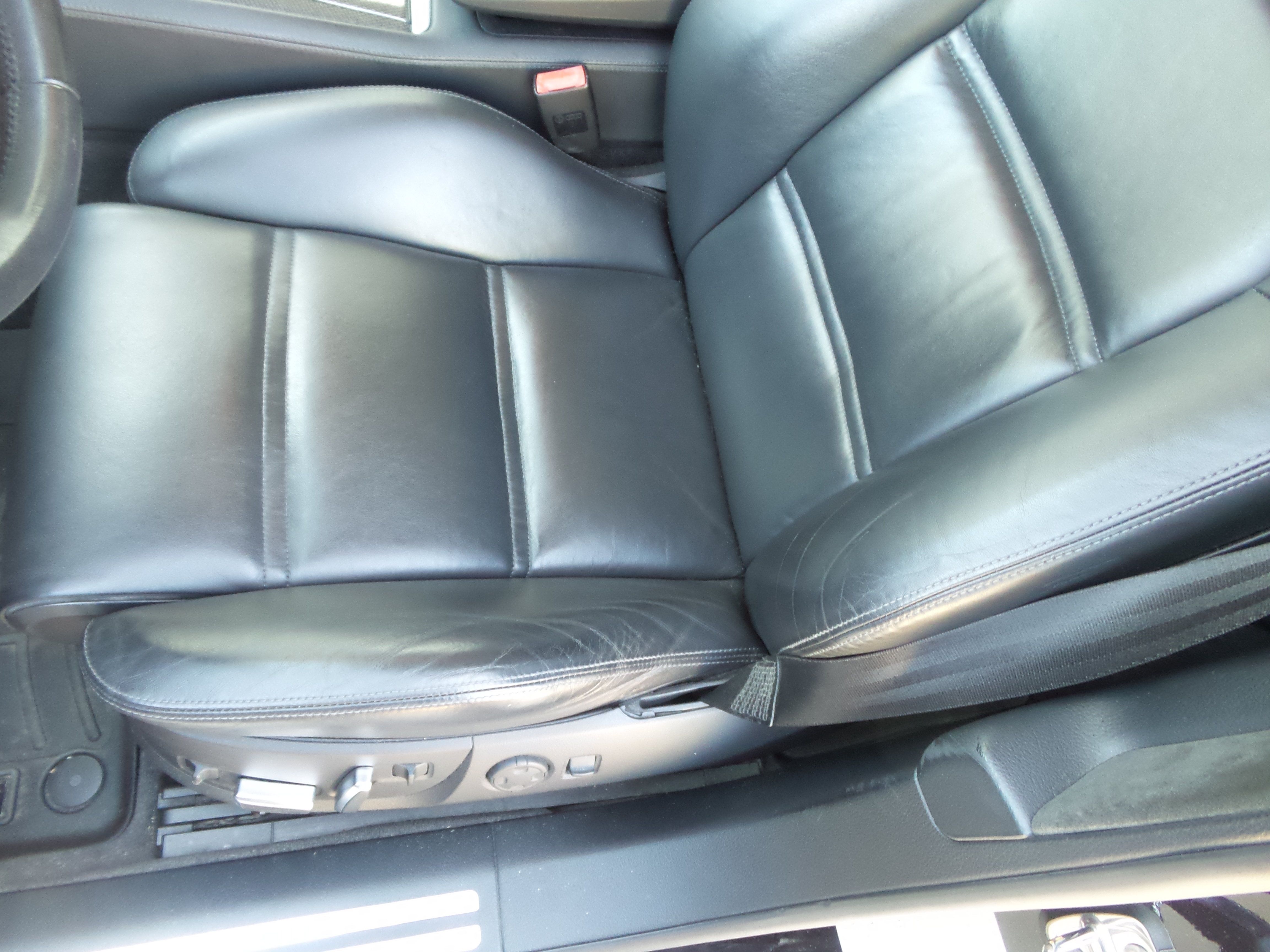 Used 2009 Audi S8 AWD/4WD image 42