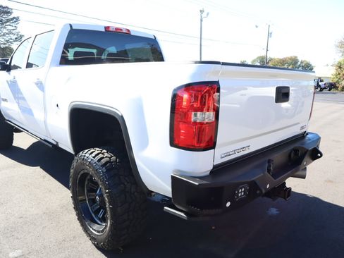 Used 2018 GMC Sierra 2500 SLT w/ Duramax Plus Package image 7