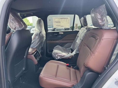 New 2026 Lincoln Aviator Reserve AWD/4WD image 30