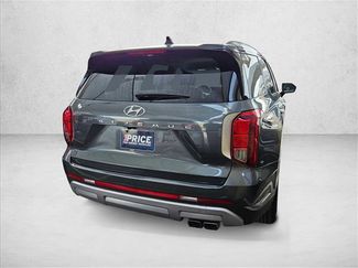 Used 2023 Hyundai Palisade SEL AWD/4WD video 4