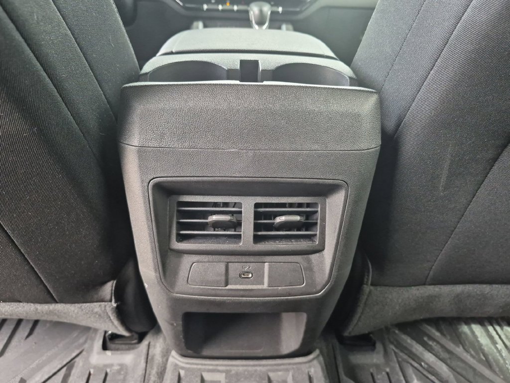 Used 2023 Chevrolet Colorado LT w/ LT Convenience Package II AWD/4WD image 36