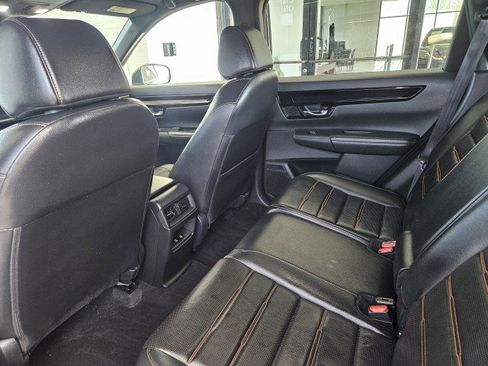 Used 2024 Honda CR-V Sport Touring image 9