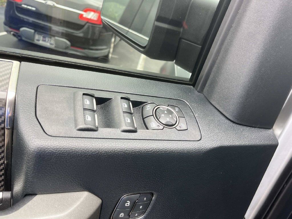 Used 2019 Ford F150 Raptor AWD/4WD image 28