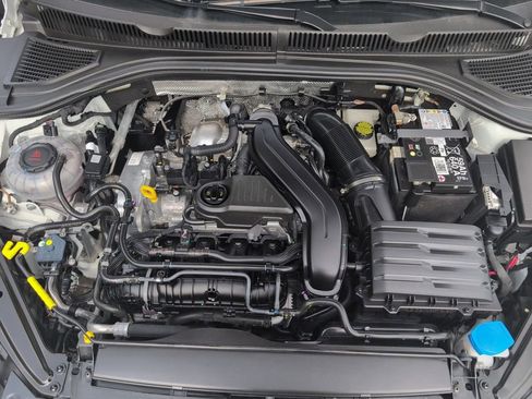Used 2025 Volkswagen Jetta Sport FWD image 34