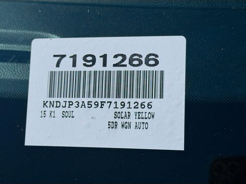 Used 2015 Kia Soul + image 36