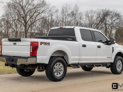 Used 2022 Ford F250 XLT w/ XLT Value Package image 11