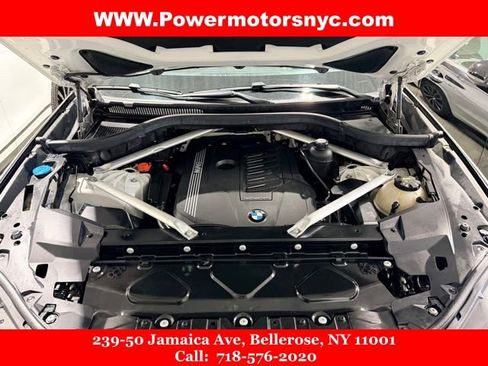 Used 2019 BMW X5 xDrive40i w/ M Sport Package image 13