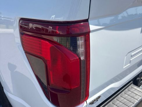 Used 2025 Ford F150 STX w/ Equipment Group 201A FX4 AWD/4WD image 9