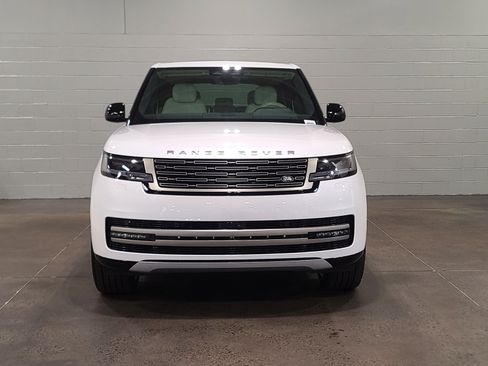 New 2026 Land Rover Range Rover SE AWD/4WD image 9