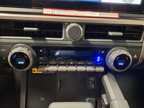 New 2026 Toyota 4Runner Limited image 15