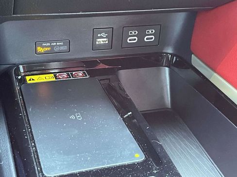 Used 2025 Toyota Camry XSE FWD image 20