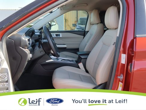Used 2021 Ford Explorer Limited w/ Equipment Group 301A image 11