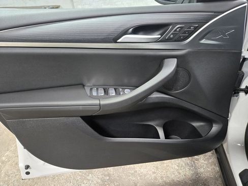 Used 2024 BMW X3 xDrive30i image 7