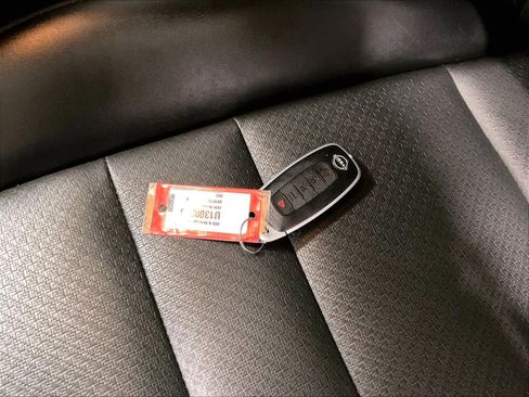 Certified 2024 Nissan Rogue SV w/ SV Premium Package image 31