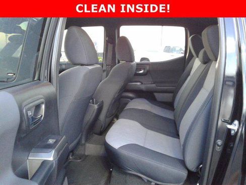 Certified 2020 Toyota Tacoma TRD Off-Road image 12