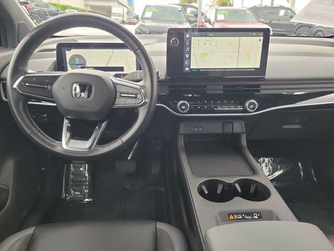 Certified 2025 Honda Prologue Touring image 11