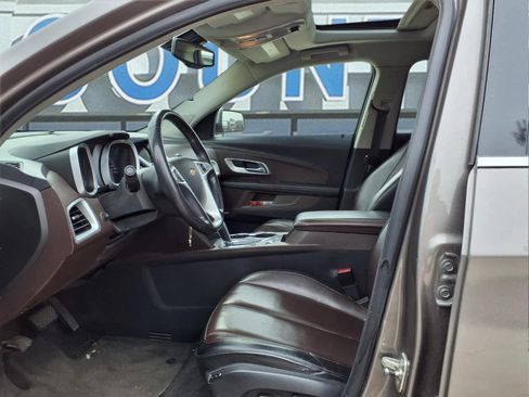 Used 2011 Chevrolet Equinox LTZ FWD image 9