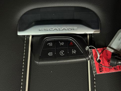 New 2025 Cadillac Escalade ESV Sport w/ Touring Package image 44