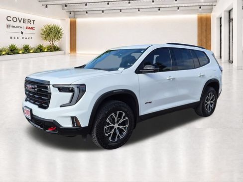 Used 2026 GMC Acadia AT4 w/ Luxury Package AWD/4WD image 4