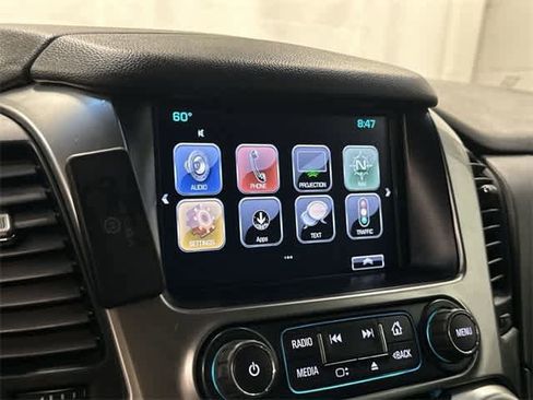 Used 2019 Chevrolet Suburban LT image 22