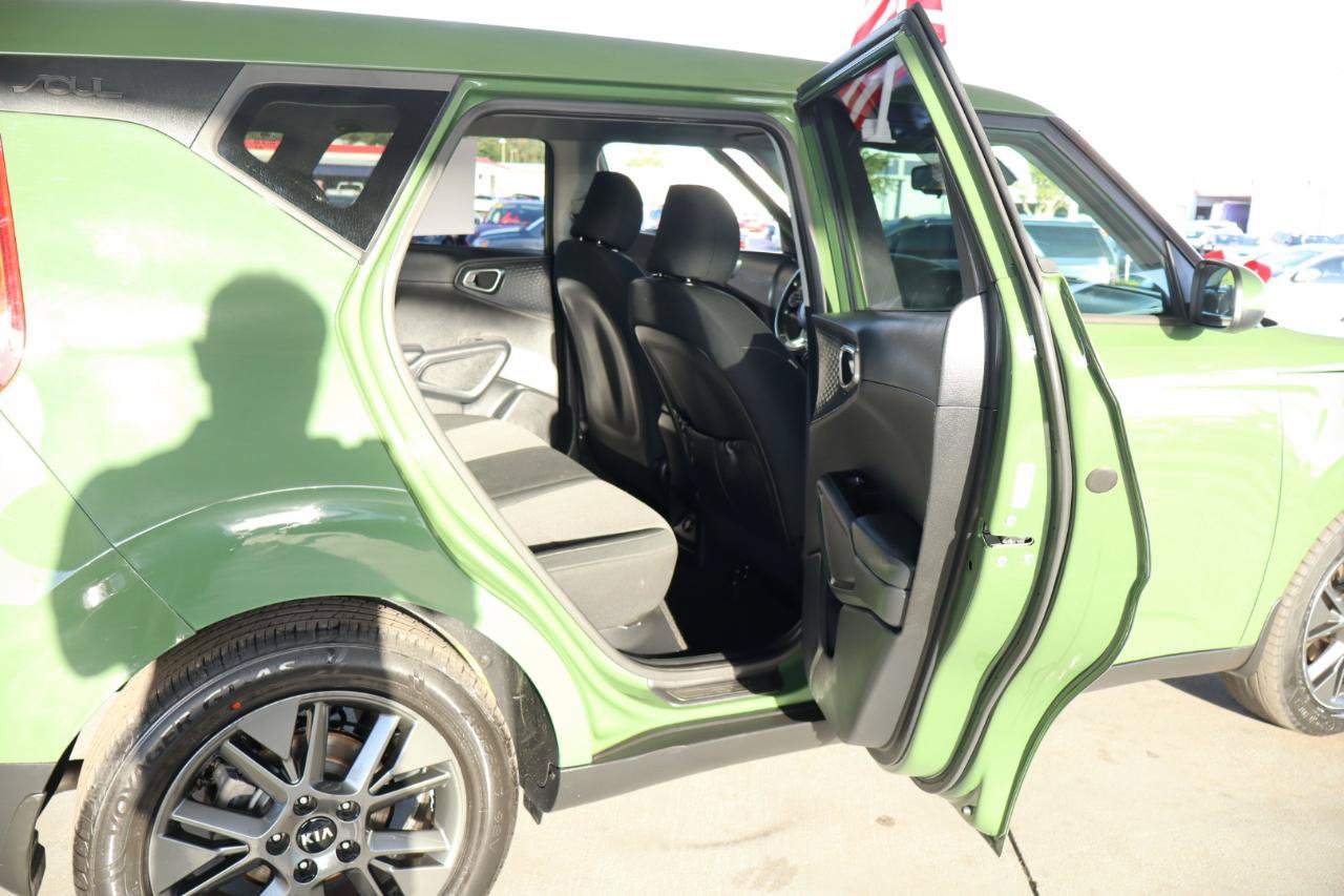 Used 2021 Kia Soul EX FWD image 36