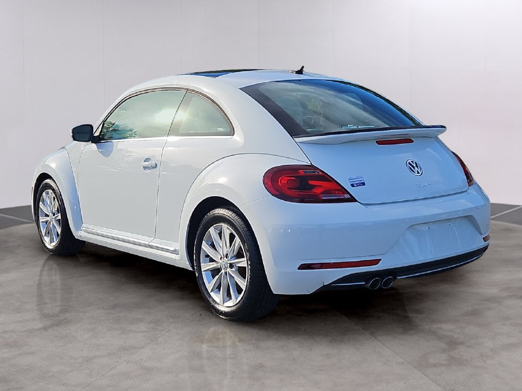 Used 2019 Volkswagen Beetle 2.0T SE FWD image 6