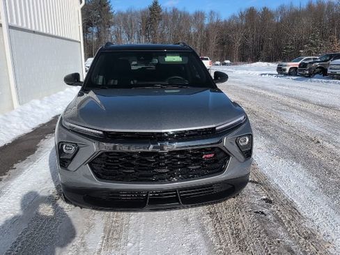 Certified 2024 Chevrolet TrailBlazer RS w/ Convenience Package image 9