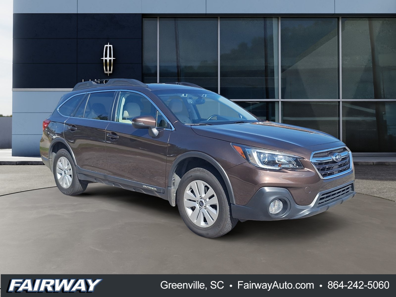 Used 2019 Subaru Outback 2.5i Premium w/ Protection Package #1 AWD/4WD image 4