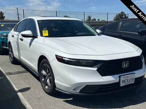 Used 2024 Honda Accord EX image 1