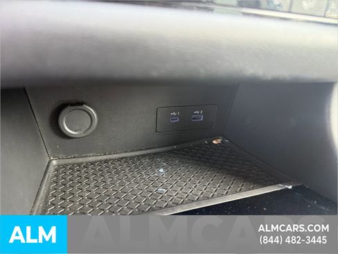 Used 2025 Nissan Pathfinder SV FWD image 18