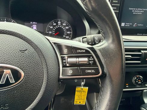 Certified 2021 Kia Seltos S AWD/4WD image 17