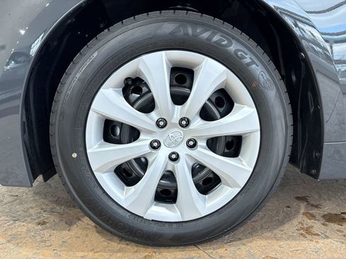 Used 2026 Toyota Corolla LE image 10