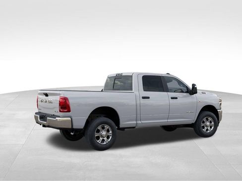 New 2026 RAM 3500 Big Horn AWD/4WD image 4