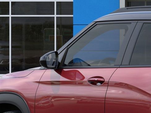 New 2025 Chevrolet TrailBlazer RS w/ Convenience Package image 13