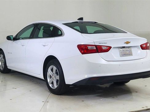 Used 2024 Chevrolet Malibu LS w/ Driver Confidence Package image 5