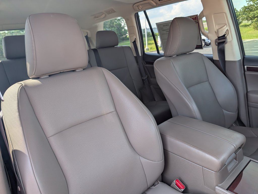 Used 2019 Lexus GX 460 Premium AWD/4WD image 13