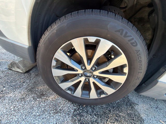 Used 2015 Subaru Outback 2.5i Limited AWD/4WD image 6