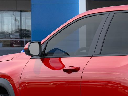 New 2026 Chevrolet Equinox LT FWD image 36