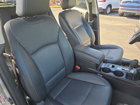 Used 2016 Subaru Outback 2.5i Limited image 10