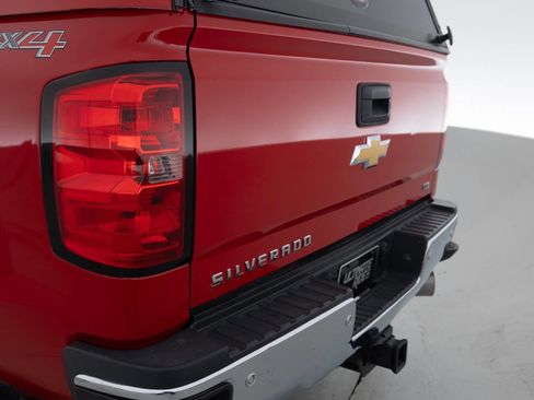 Used 2015 Chevrolet Silverado 3500 LTZ w/ Duramax Plus Package image 16