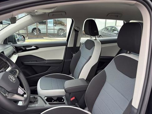 New 2026 Volkswagen Taos S image 13