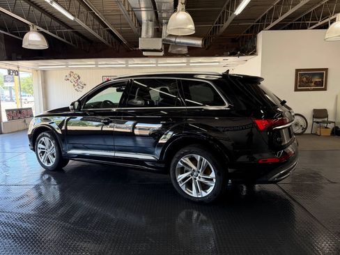 Used 2020 Audi Q7 3.0T Premium Plus AWD/4WD image 5