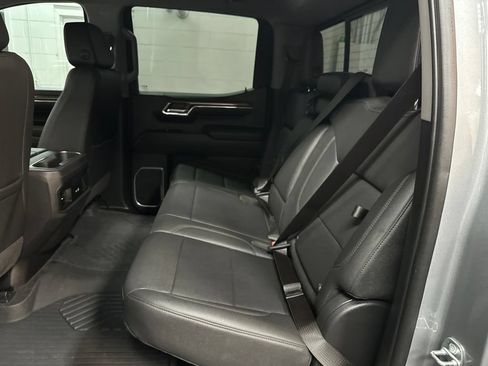 Used 2023 Chevrolet Silverado 1500 LT AWD/4WD image 22