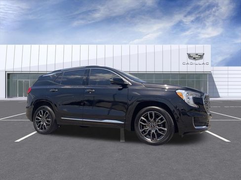 Used 2024 GMC Terrain Denali w/ Black Diamond Edition AWD/4WD image 1