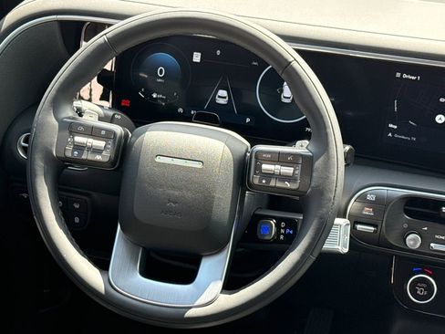 Used 2026 Hyundai Palisade Calligraphy AWD/4WD image 13